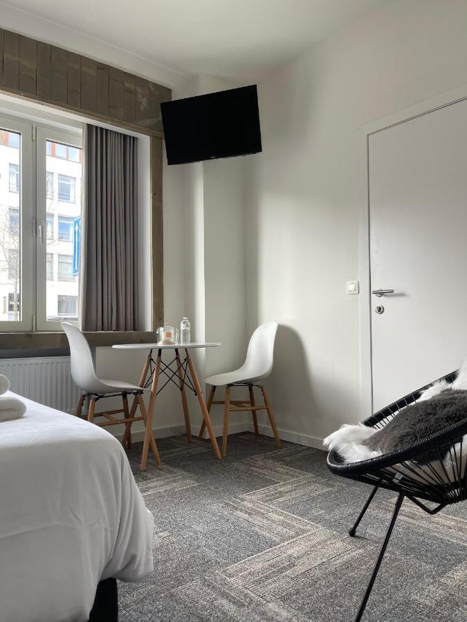 Mooie Kamer In Centrum Brugge Met Badkamer 외부 사진