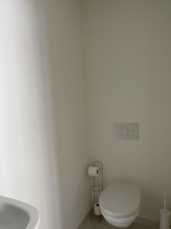 Mooie Kamer In Centrum Brugge Met Badkamer 외부 사진